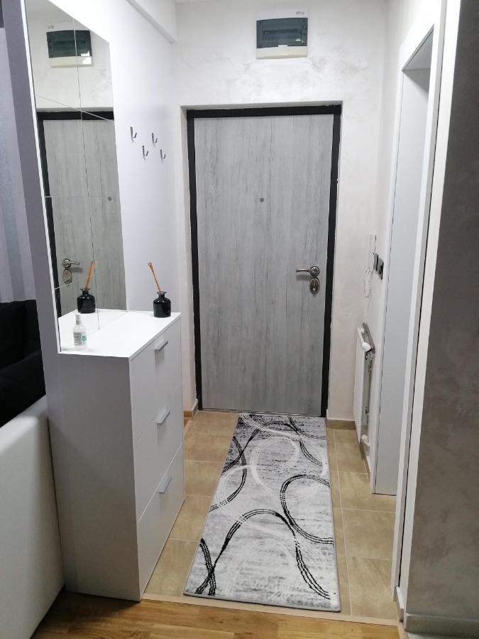 Nenadovic Apartman Obrenovac  Exterior photo